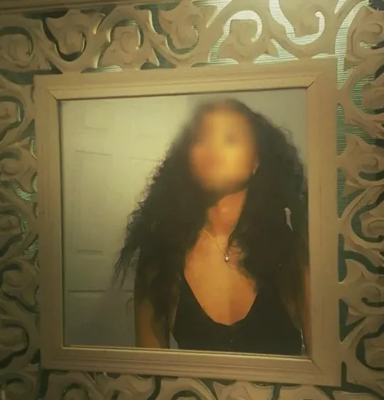 Carina, 30